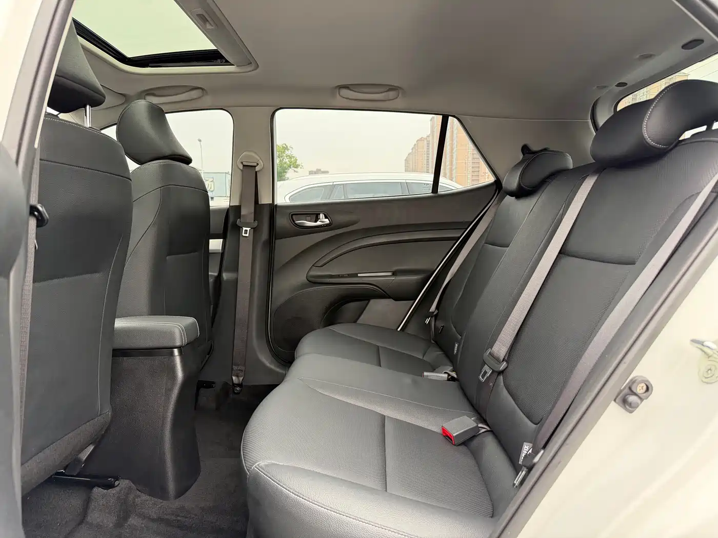 Kia KX1 2021 1.4L CVT Sunroof Version фото 17