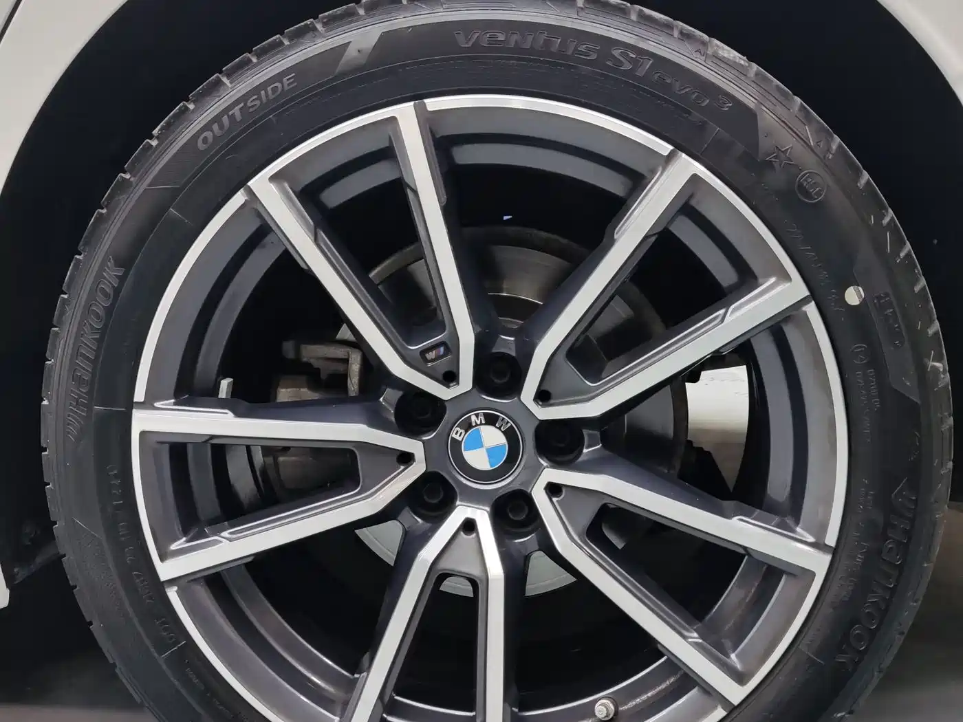 BMW 3 Series 2023 320Li M Sport Package фото 15