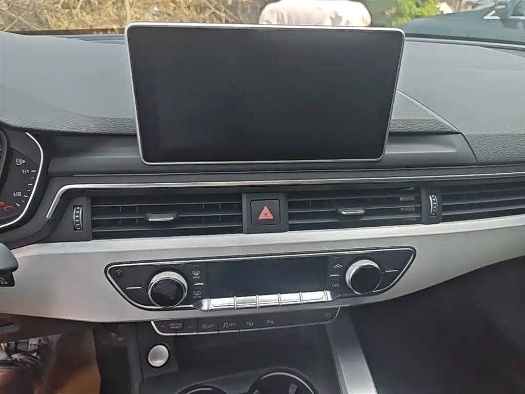 Audi A4L 2019 40 TFSI Fashion (China VI) фото 13