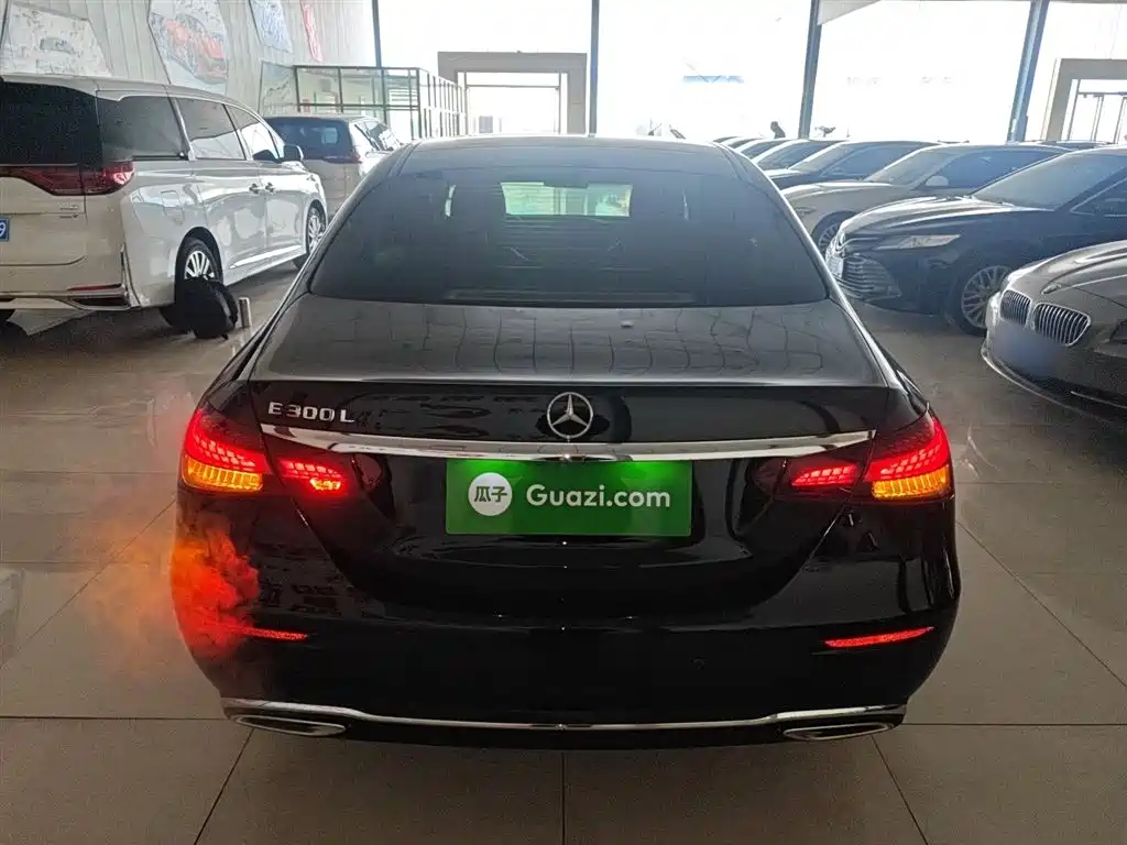 Mercedes-Benz E-Class 2022 Second Facelift E 300 L Fashion фото 6