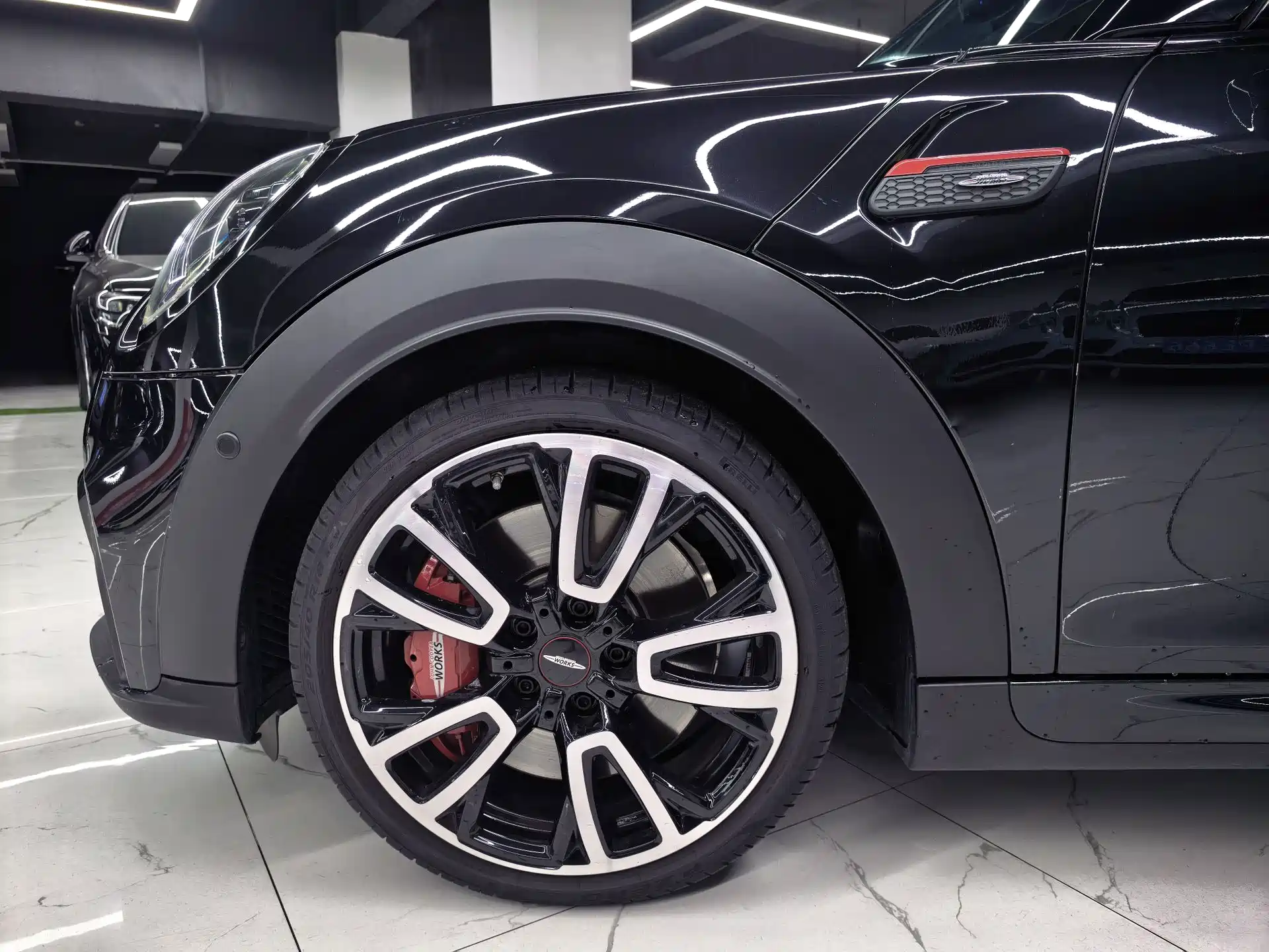 Фото 2 - MINI JCW