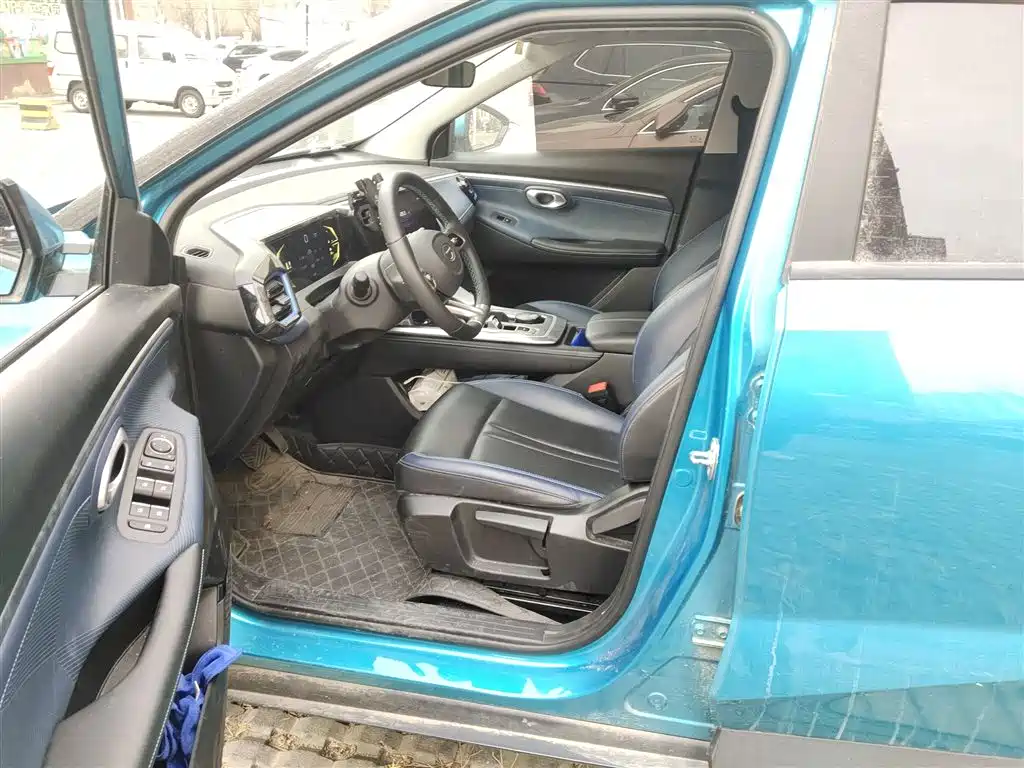 GAC Trumpchi Trumpchi GS3 2023 Shadow Speed 270T Power Enjoyment Edition фото 8