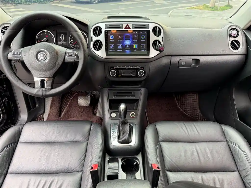 Volkswagen Tiguan 2012 1.8TSI Automatic 4WD Elite Edition фото 5