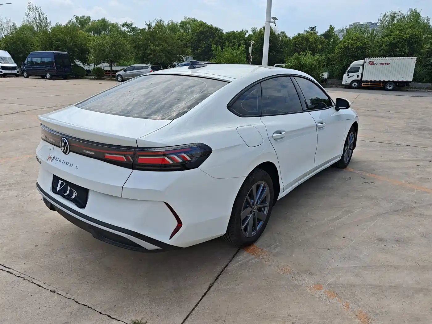 Volkswagen Lamando 2025 2025 Model Lamando L 1.5T Base Version