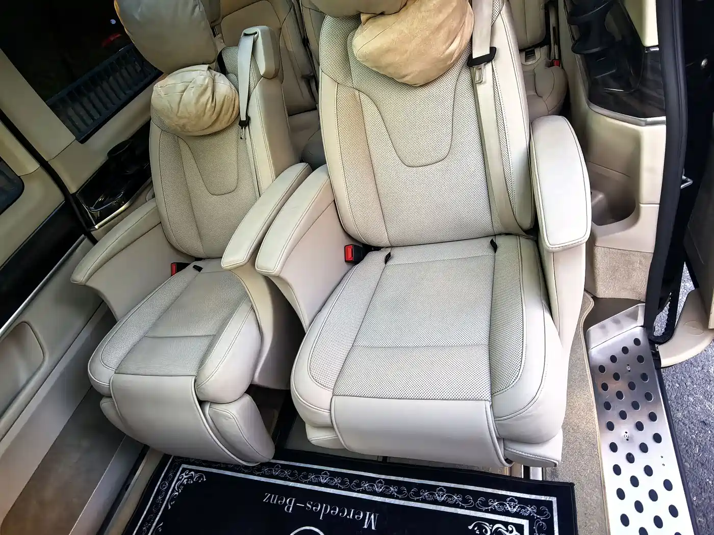 Mercedes-Benz V-Class 2018 V 260 Navigator Edition China VI фото 13