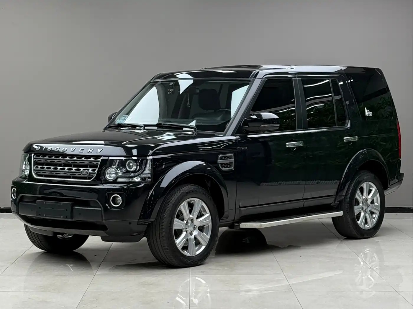 Land Rover Discovery 2016 3.0 SC V6 SE