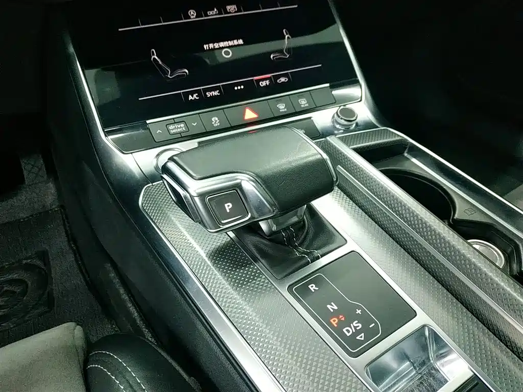 Audi A6L 2019 45 TFSI quattro Premium Dynamic фото 6
