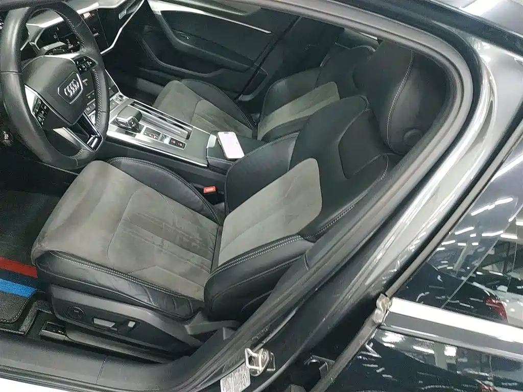 Audi A6L 2019 45 TFSI quattro Premium Dynamic фото 7