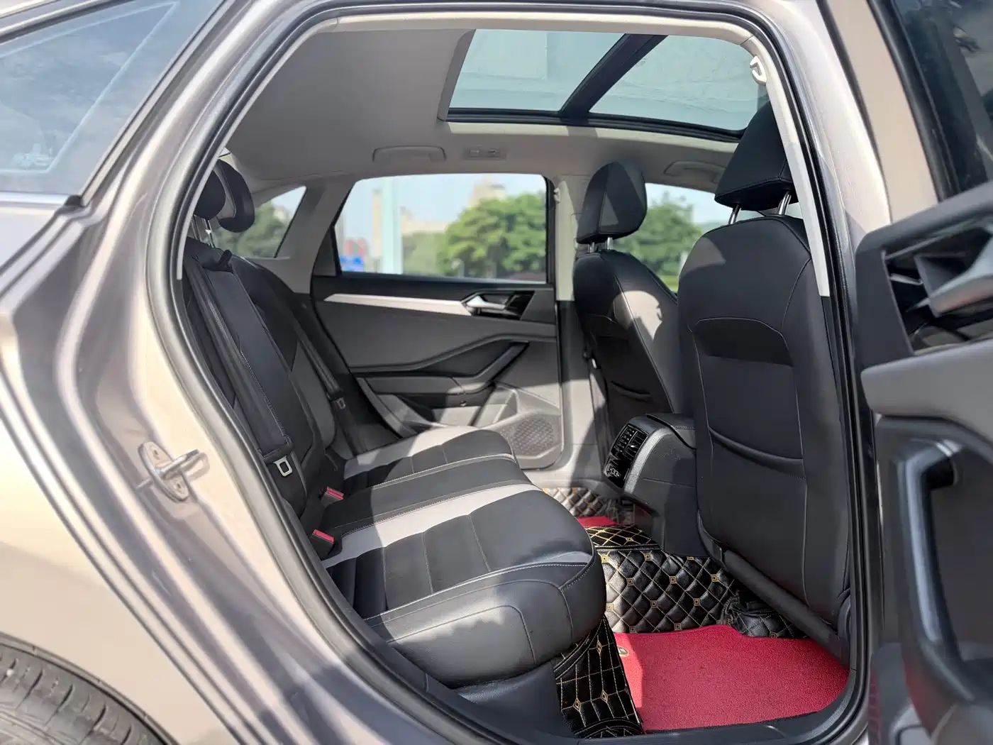 Volkswagen Sagitar 2021 280TSI DSG Comfort Smart Connect Edition фото 12