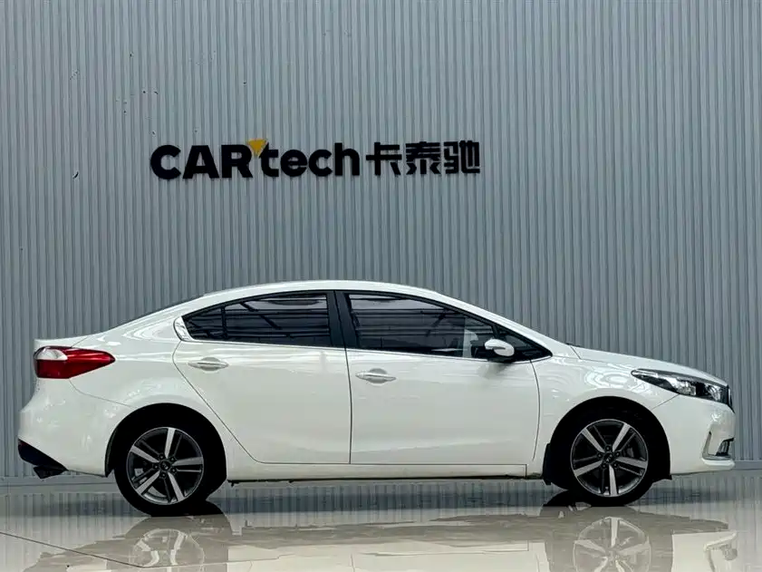 Kia K3 2017 1.6L Automatic 15th Anniversary Special GLS фото 7