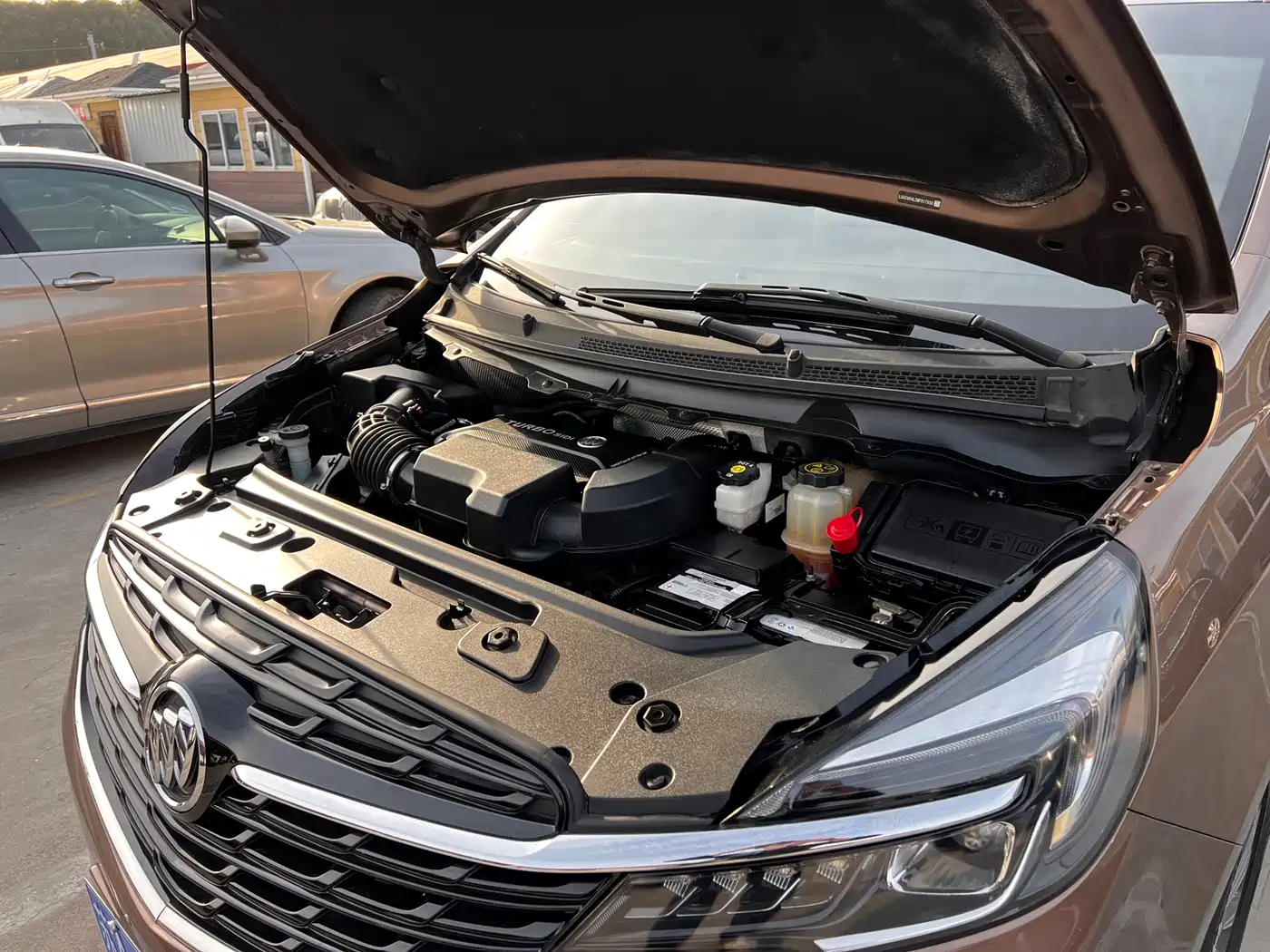 Buick GL8 2020 Model Land Business Class 652T Luxury фото 26