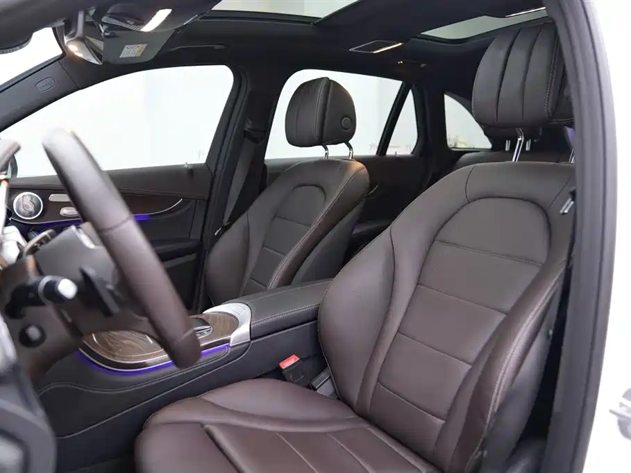 Mercedes-Benz GLC 2020 GLC 300 L 4MATIC Dynamic фото 7
