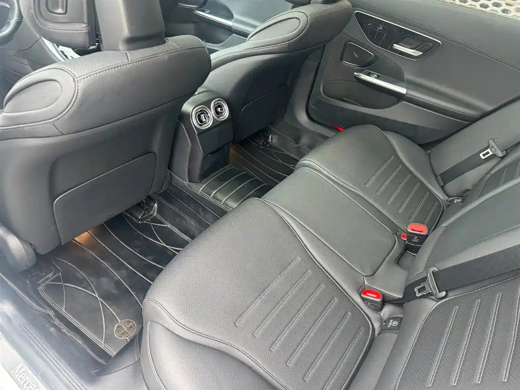 Mercedes-Benz C-Class 2023 C 260 L Sport фото 11