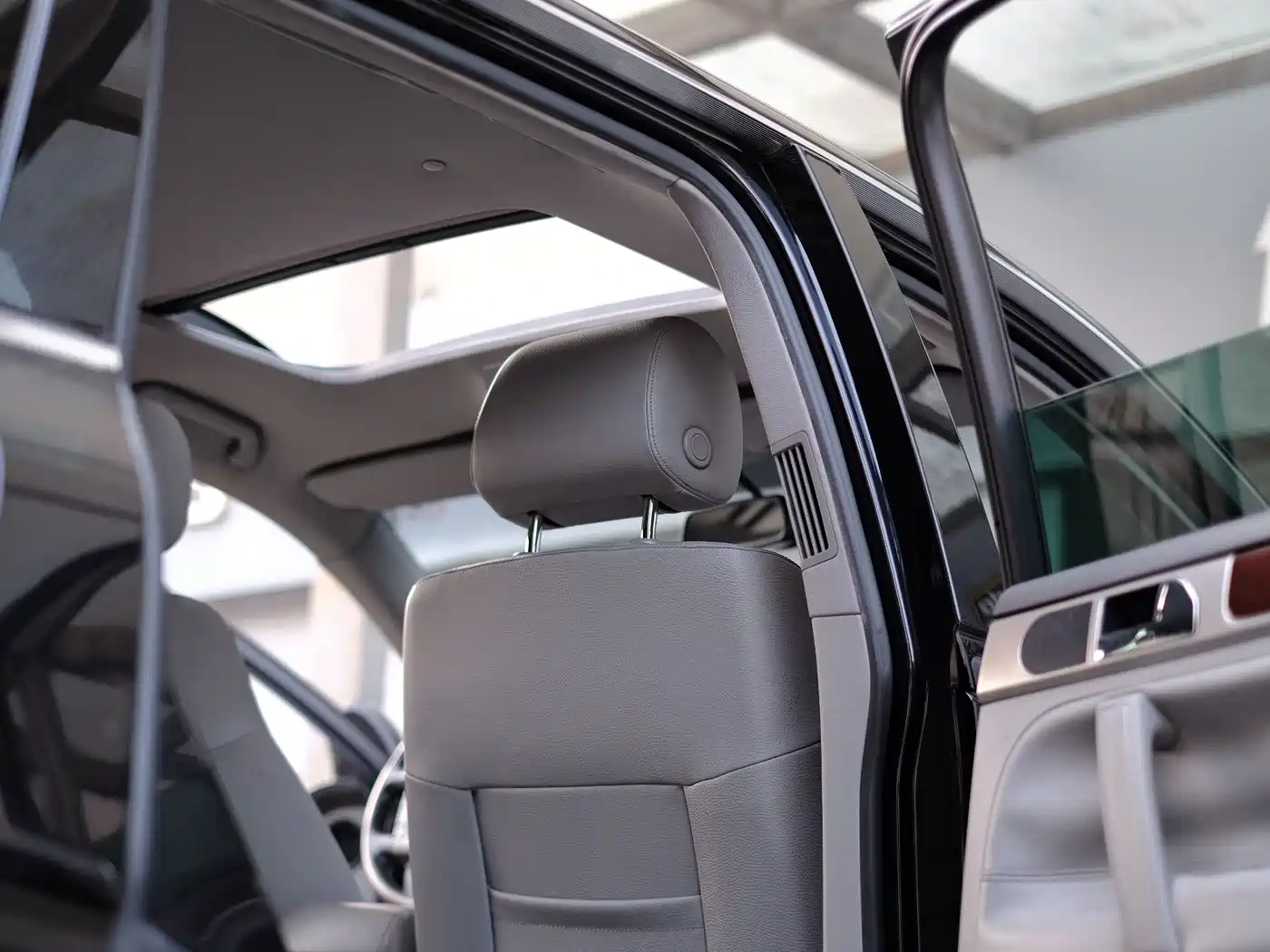 Volkswagen Touareg 2007 3.6L Luxury фото 40
