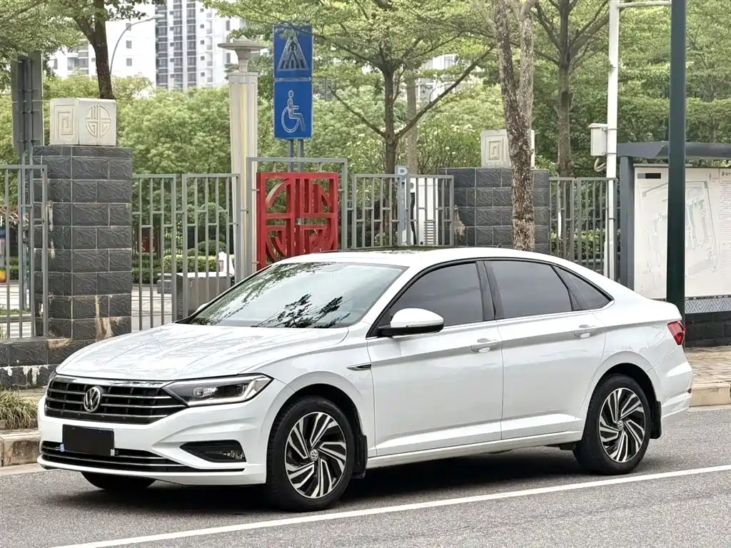 Volkswagen Sagitar 2021 280TSI DSG Surpassing Edition