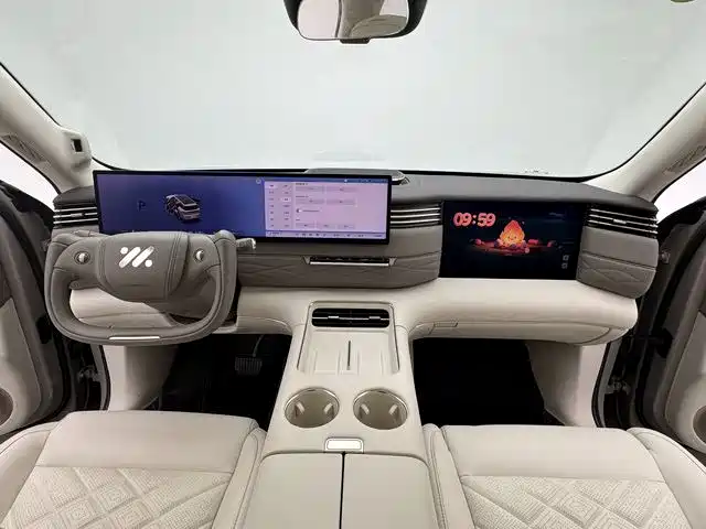 IM Motors IM LS9 2025 2026 Model 52kWh Base Version
