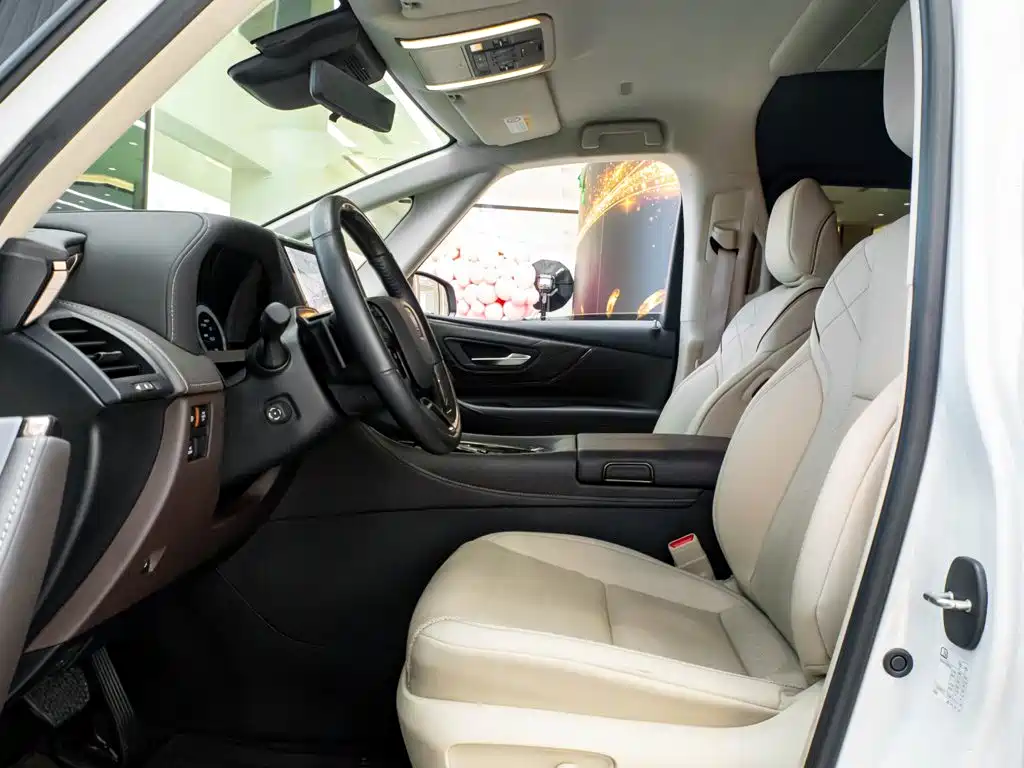 Toyota Vellfire 2023 2024 Crown Hybrid 2.5L Executive Premium Edition