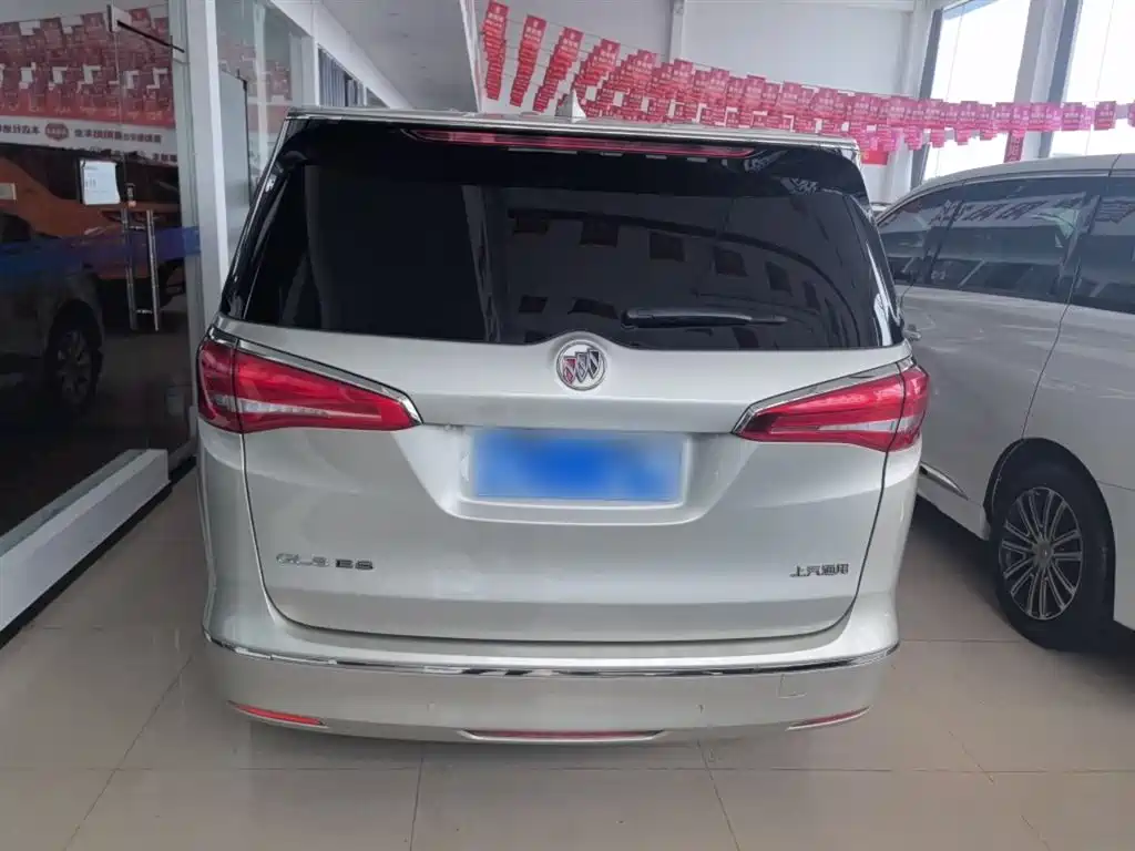Buick GL8 2018 ES 28T Comfort Type China VI фото 4