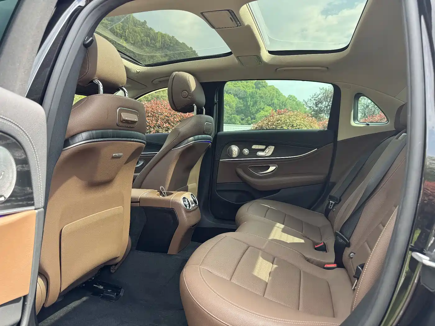 Mercedes-Benz E-Class 2020 Facelift E 300 L Exclusive фото 8