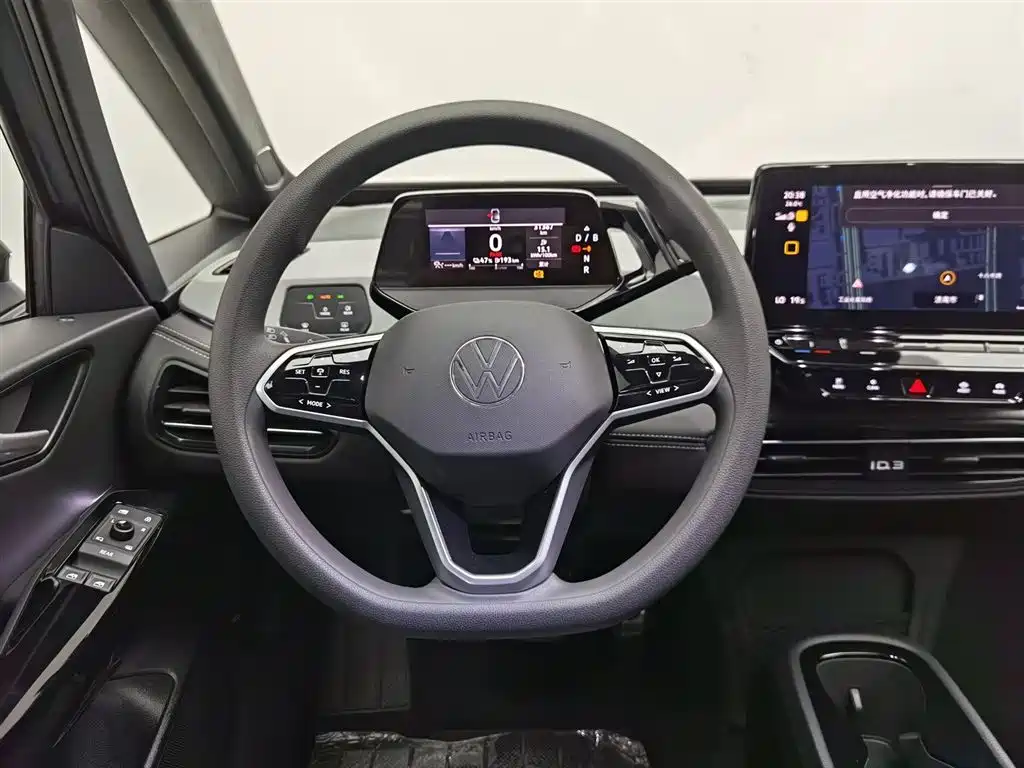 Volkswagen ID.3 2024 Pure Smart Edition фото 11