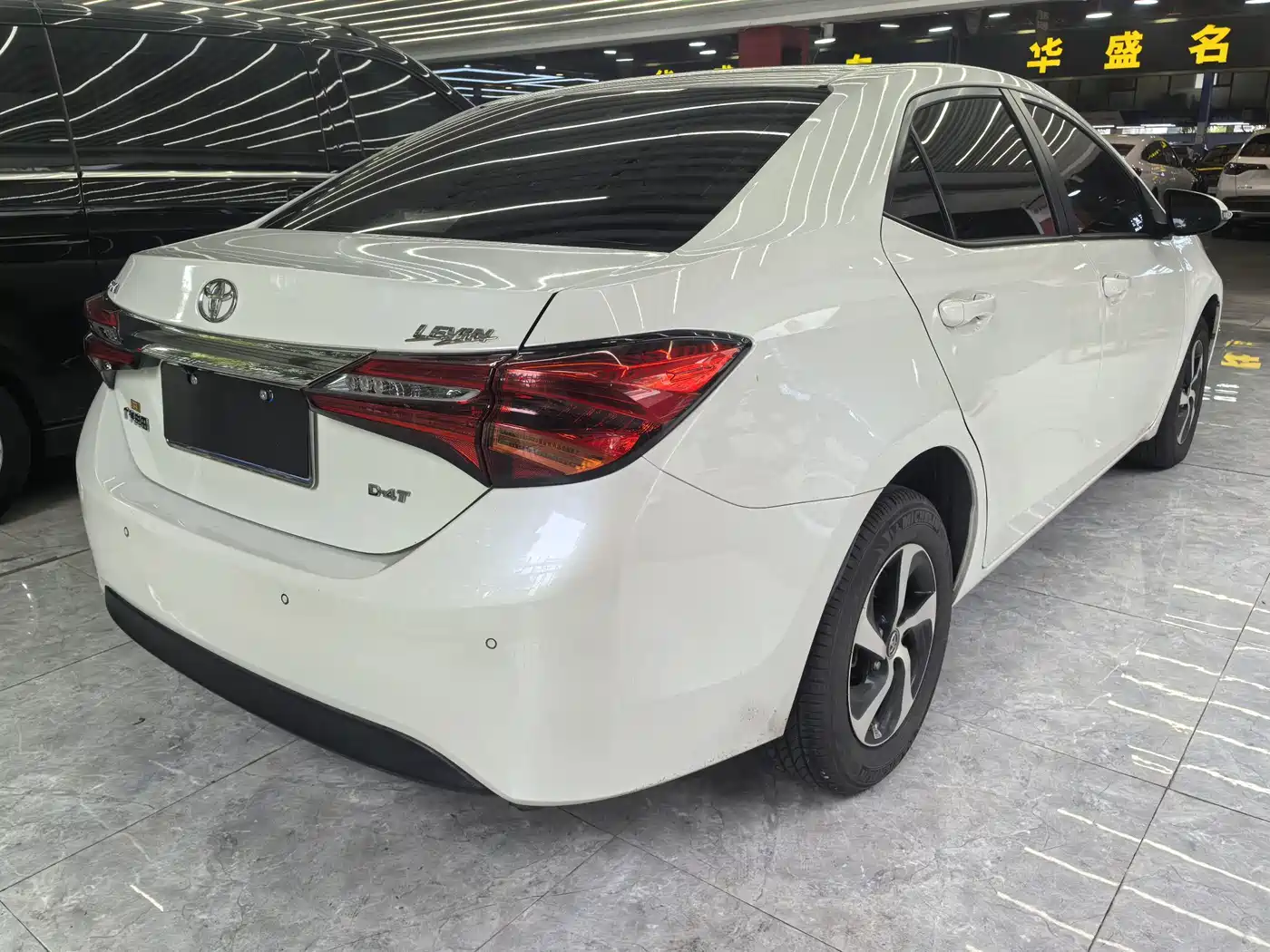 Toyota Levin 2017 Facelift 185T CVT Elite (China V) фото 4