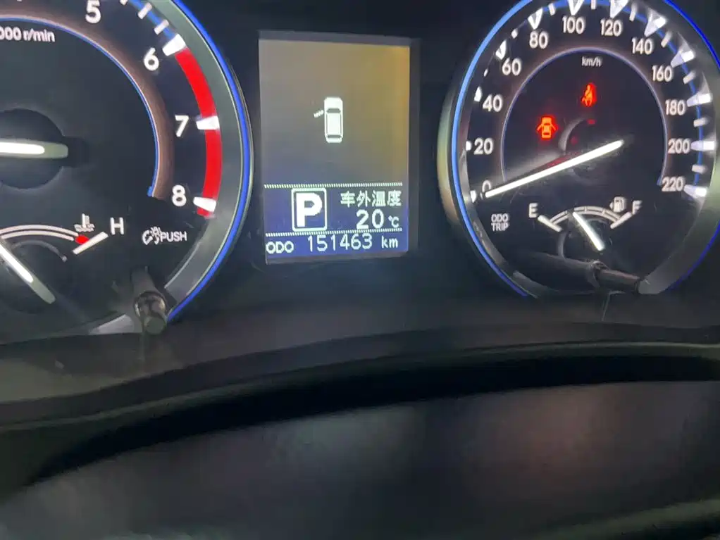 Toyota Highlander 2015 2.0T AWD Elite Edition 7-seater фото 4