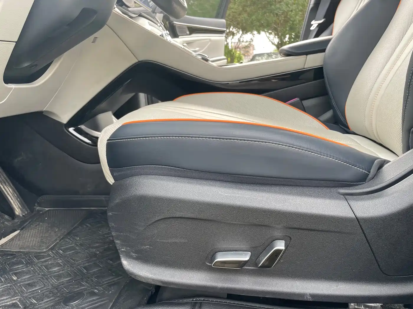 BYD Song PLUS PHEV 2021 DM-i 51KM Premium фото 15