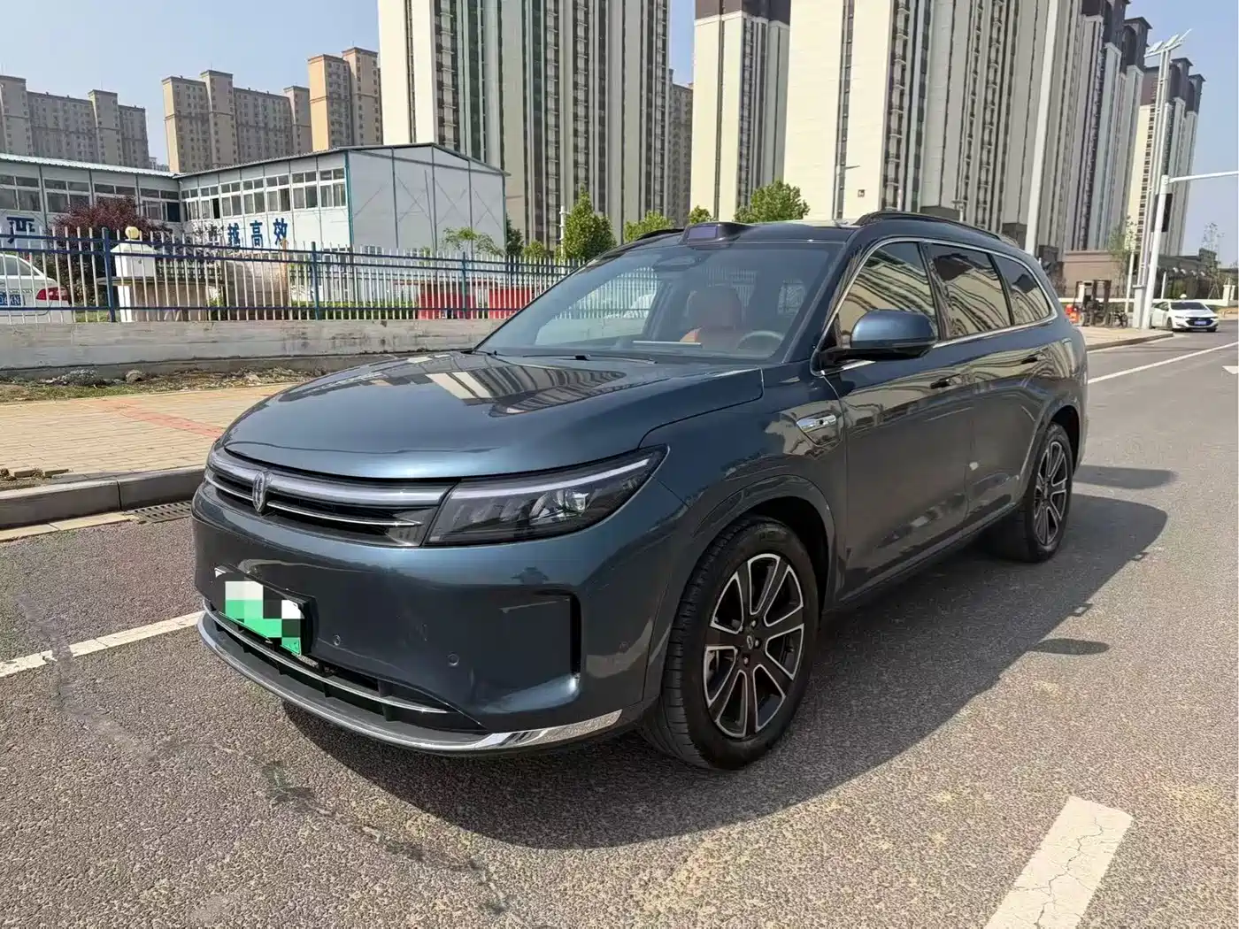 AITO Wenjie AITO M7 2024 1.5T Smart Drive RWD Ultra 5-seater фото 3