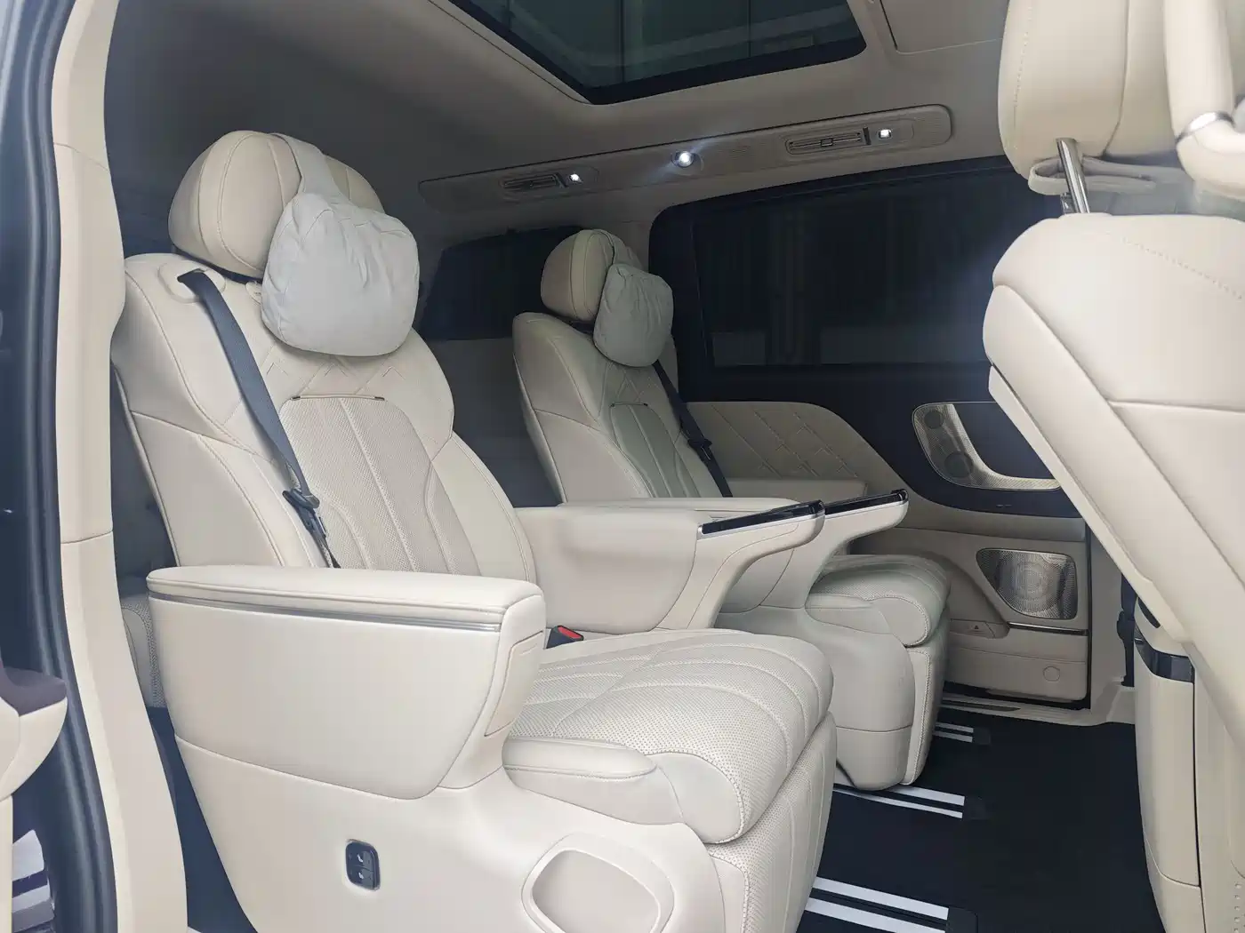 Voyah Auto Voyah Dreamer 2026 EV Qiankun Max фото 17