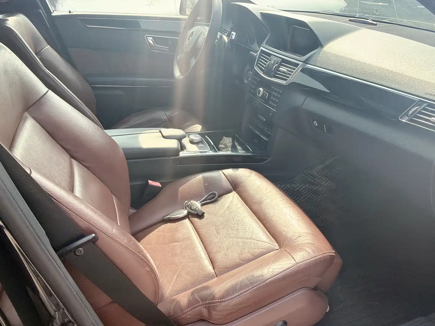 Mercedes-Benz E-Class 2012 E 300 L Fashion Luxury фото 22