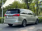 Фото 4 - Buick GL8