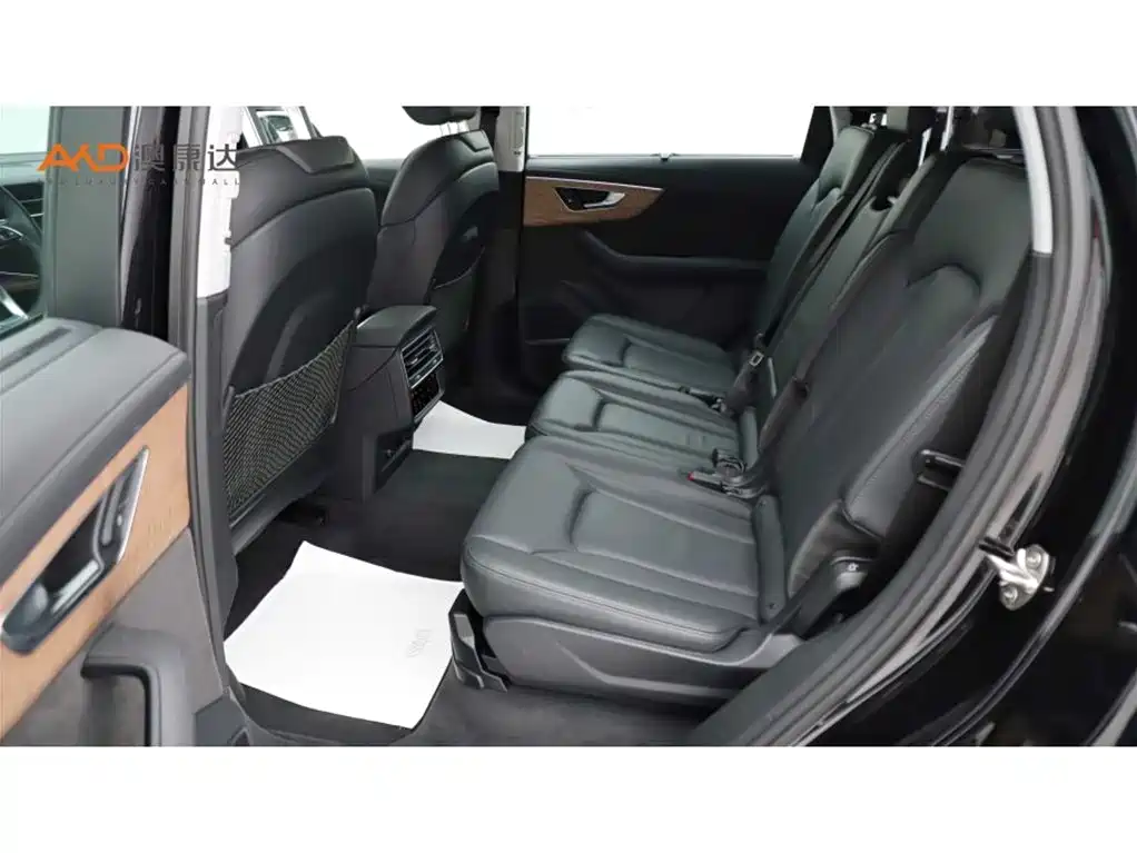 Audi Q7 2021 55 TFSI quattro S line Premium фото 7