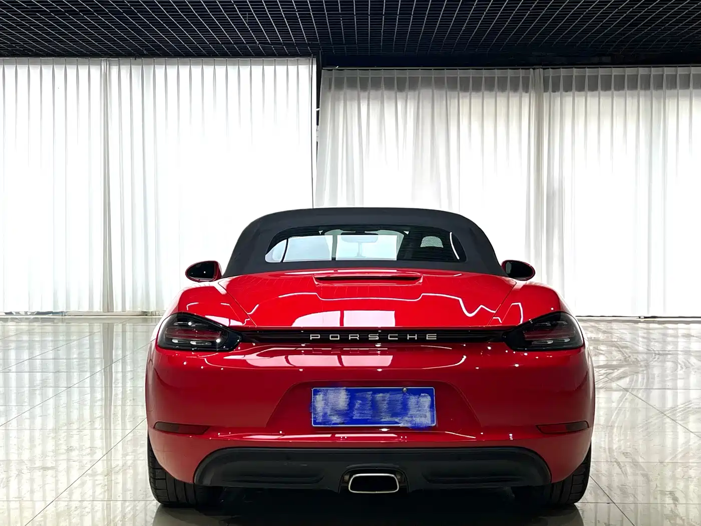 PORSCHE 718