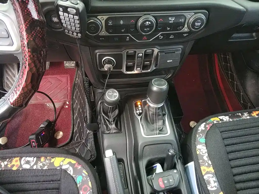Jeep Wrangler 4xe 2022 2021 4-Door 2.0T 4xe Sahara