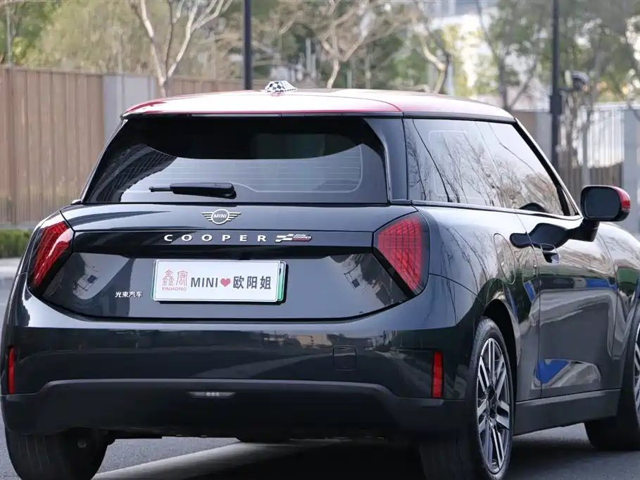 MINI ELECTRIC  COOPER