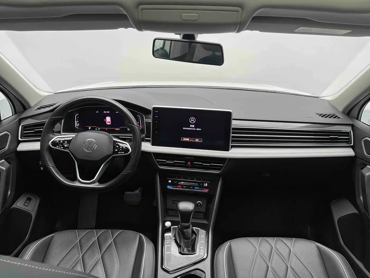 Volkswagen Tiguan L 2022 330TSI Automatic 2WD Smart Edition фото 19