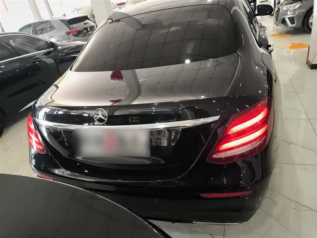 Mercedes-Benz E-Class (Import) 2020 E 260 Sport фото 4