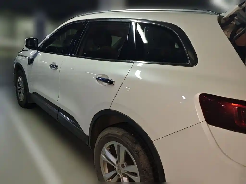 Renault Koleos 2016 2017 2.0L 2WD Luxury Edition