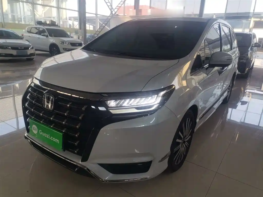 Honda Elysion 2024 2024 2.0L e:HEV Luxury Edition