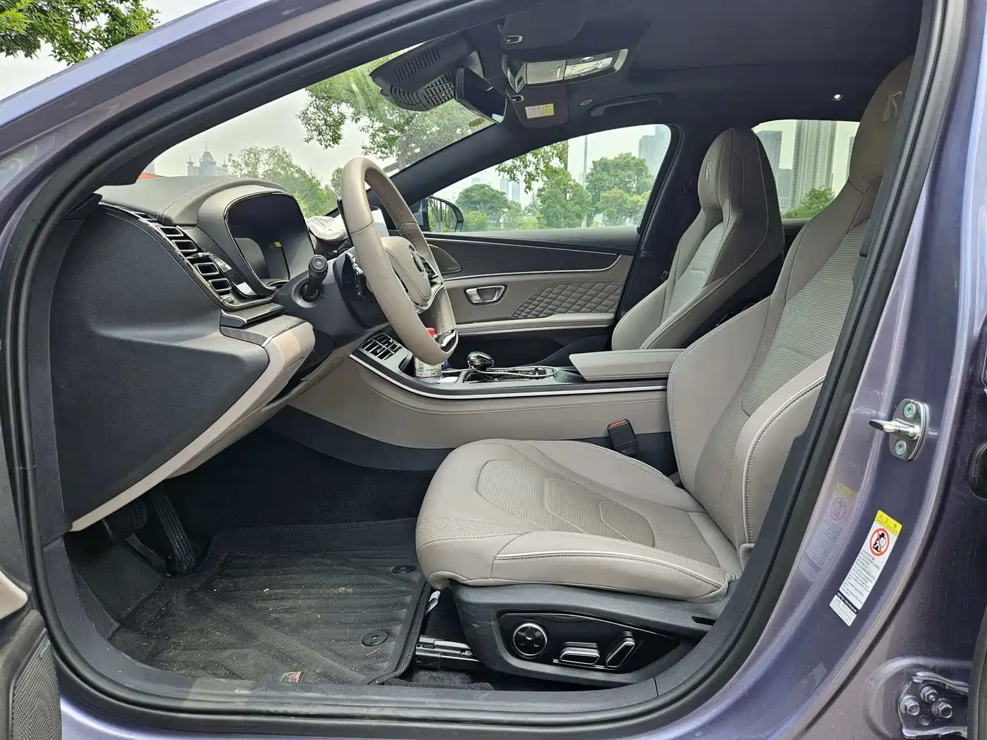 BYD Han 2024 EV Glory Edition 610KM AWD Celestial Eye Smart Driving фото 22
