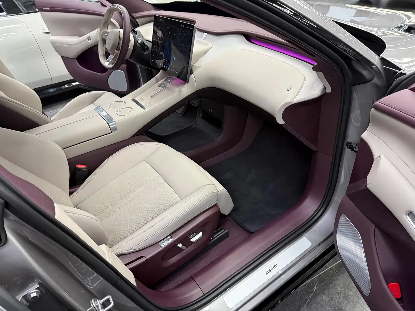 Xiaomi Auto Xiaomi YU7 2025 Extended Range RWD Edition фото 5
