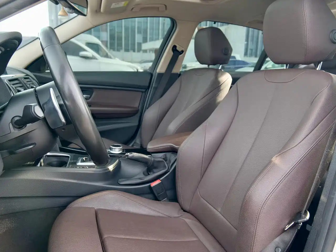 BMW 3 Series 2018 320Li Leading M Sport Package фото 5