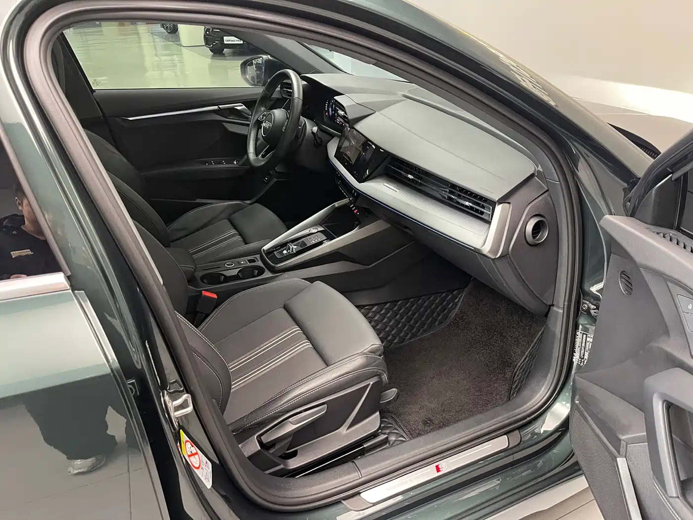 Audi A3 2024 Model Sportback 35 TFSI Fashion Sport фото 13