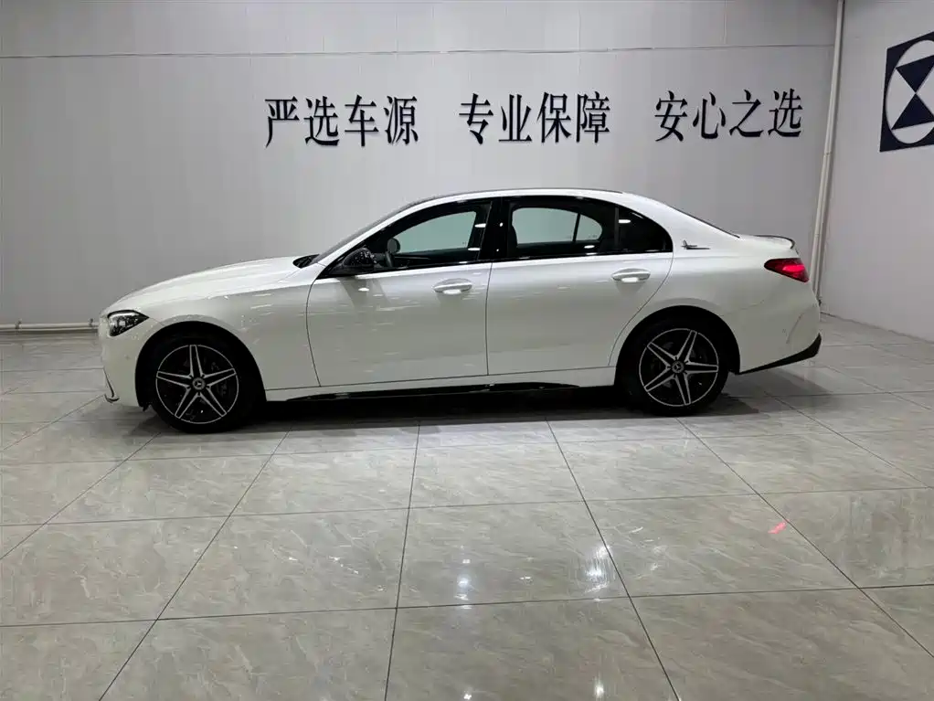 Mercedes-Benz C-Class 2025 C 260 L Night Sport Edition фото 14