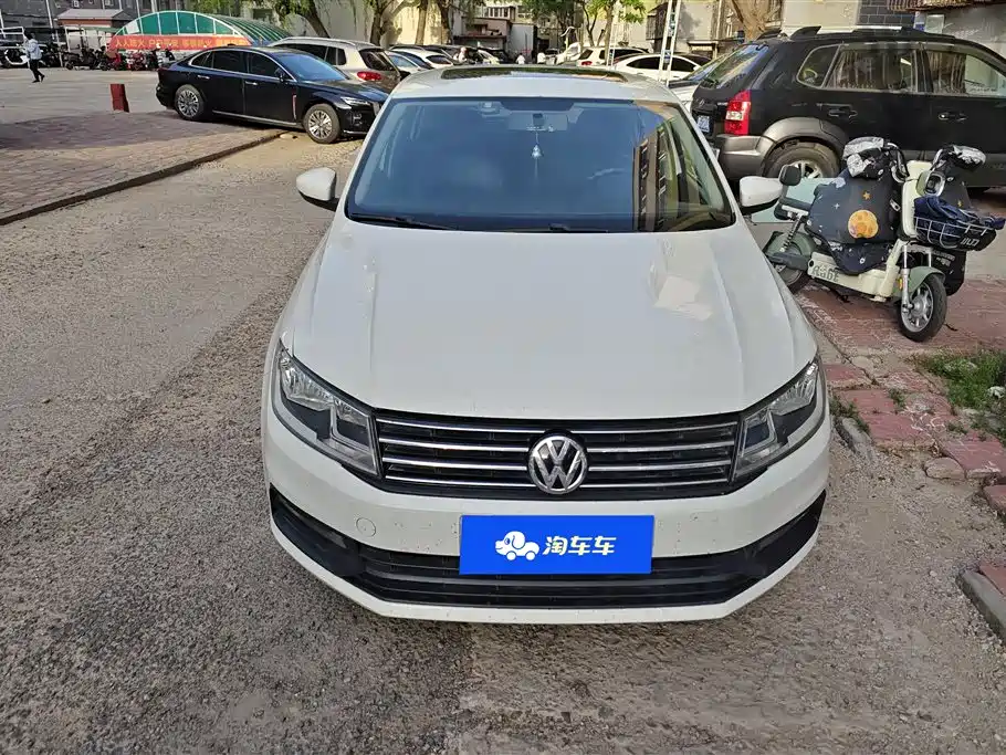 Volkswagen Santana 2015 Gran Santana 1.6L Automatic Comfort фото 2