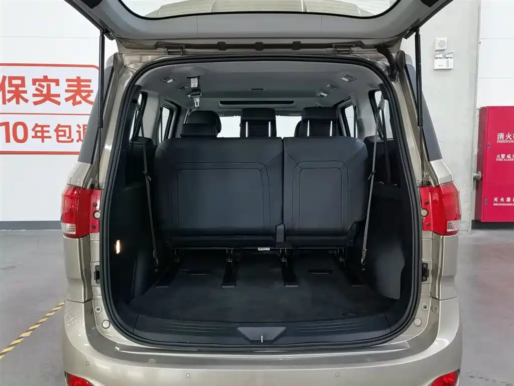 SAIC Maxus Maxus G10 2018 PLUS 2.0T Automatic Elite Edition фото 16
