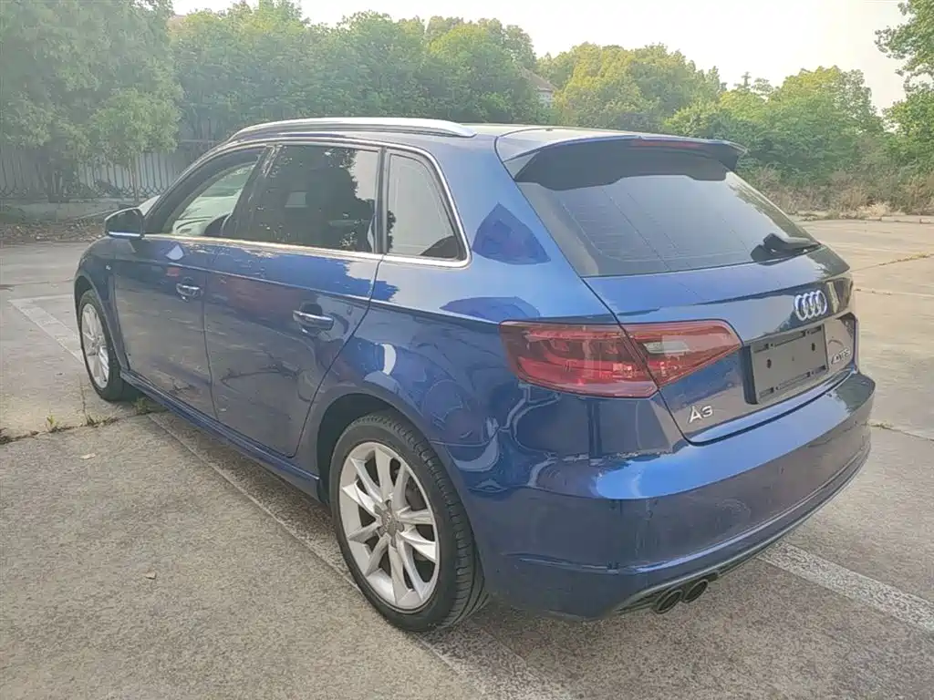 Audi A3 (Import) 2014 Sportback 40 TFSI S line Comfort фото 5
