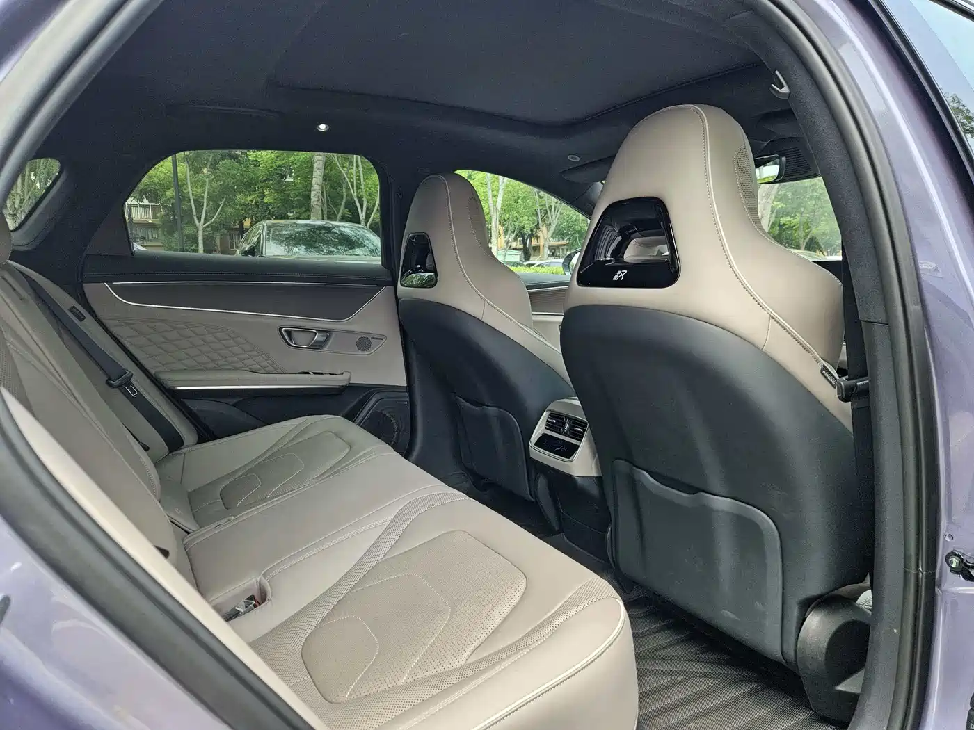 BYD Han 2024 EV Glory Edition 610KM AWD Celestial Eye Smart Driving фото 10