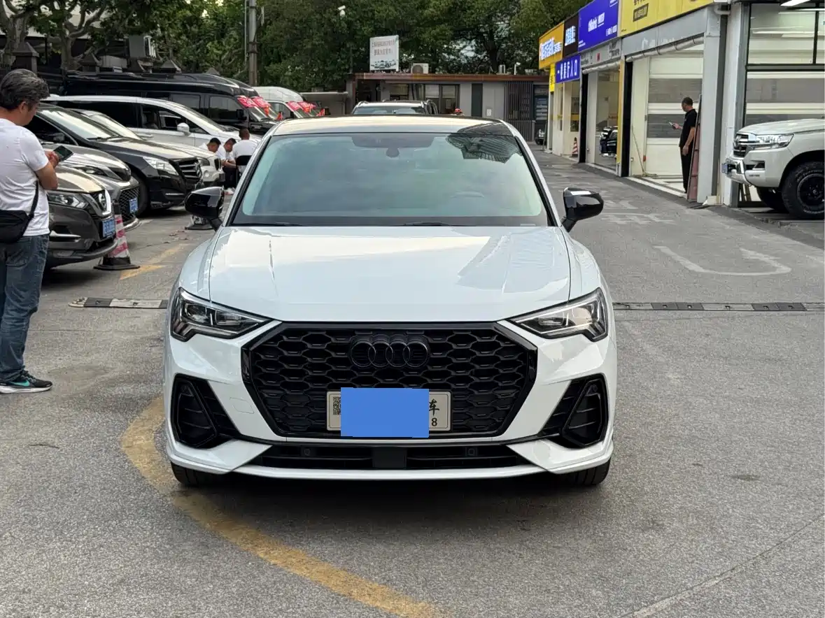 Audi Q3 Sportback 2023 40 TFSI Fashion