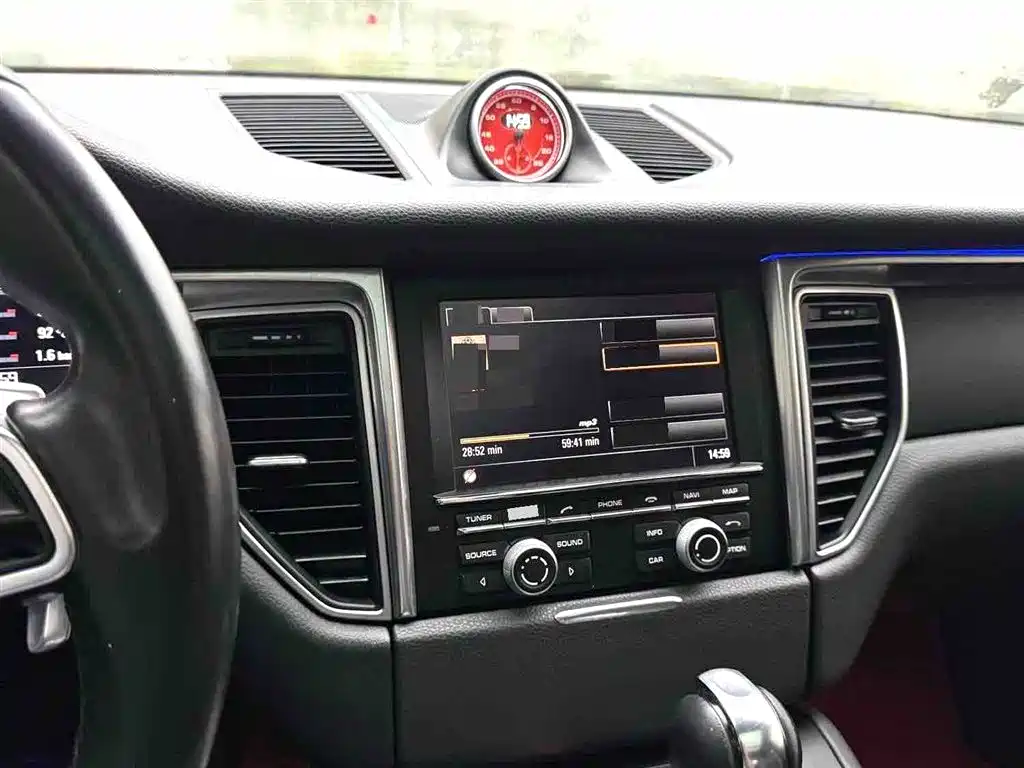 Porsche Macan 2014 Macan 2.0T фото 12